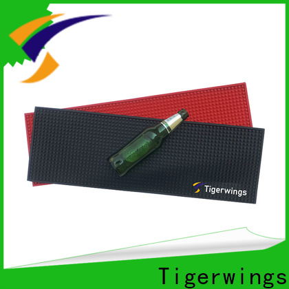 Tigerwings vende al por mayor la mejor fábrica de tapetes de bar personalizados para mantener el bar agradable